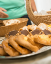 Burendag: koffiekoek + tasje koffie/thee