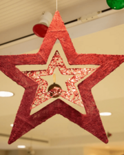 Pinkstermaandag. Dienstencentrum gesloten !