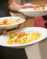 Dolle dinsdagavond: macaroni met kaas en ham