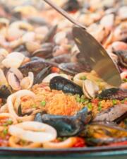 Thema-avond: Paella verzorg door traiteur verschooren