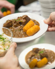 Dolle dinsdagavond : Varkenswangen met kroketjes